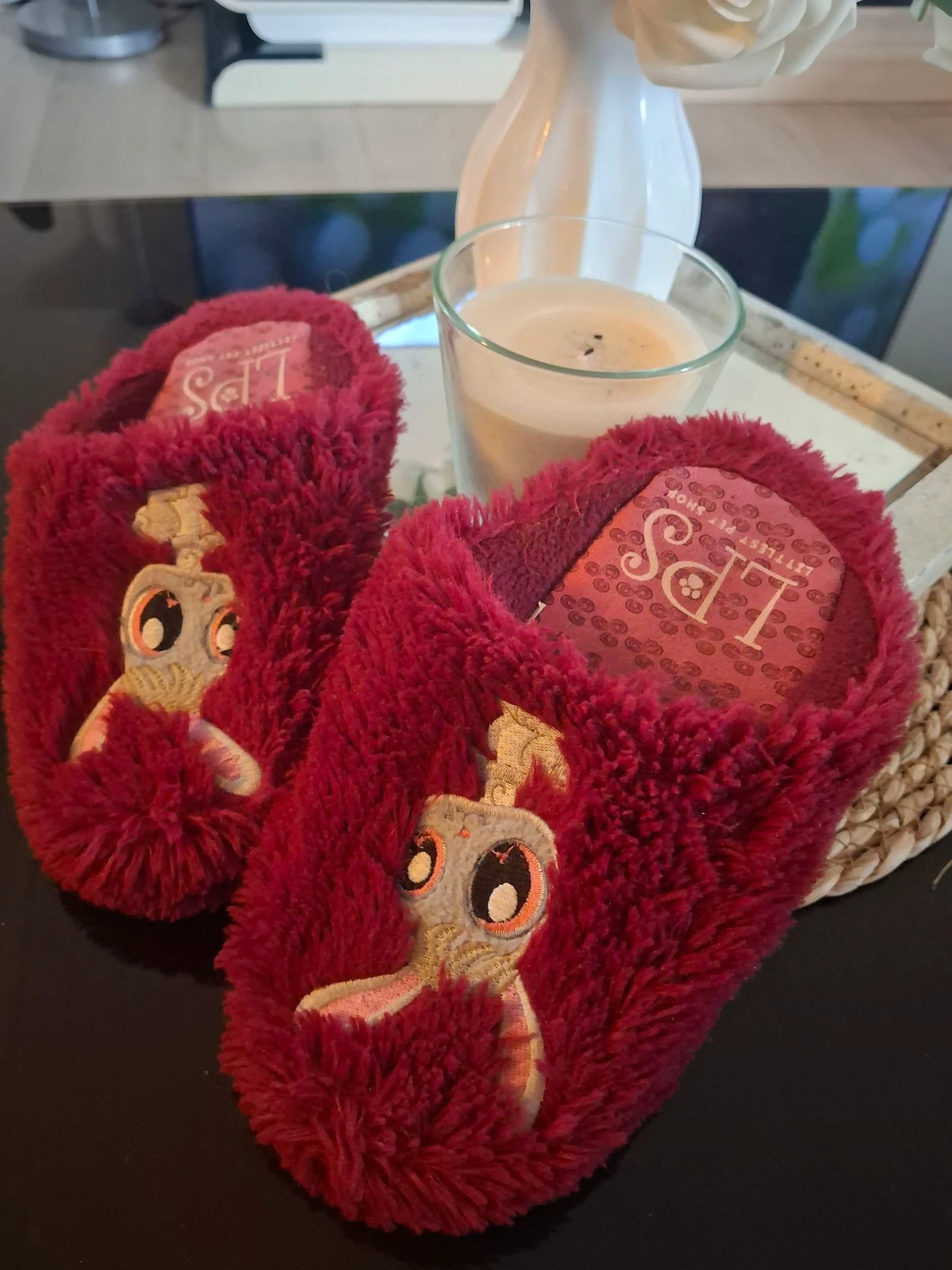 Chaussons Moelleux Littlest Pet Shop Bordeaux pointure 29